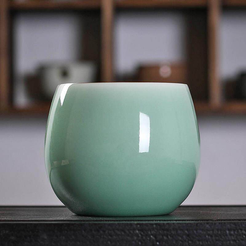 青瓷主人杯大号单杯龙泉功夫茶具品茗杯陶瓷手捧杯泡茶待客杯家用