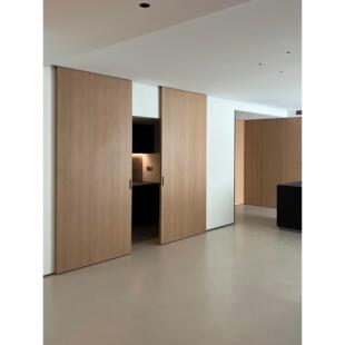 隐形幽灵门谷仓门定制原木色无轨道平移门推拉门室内悬浮卧室门