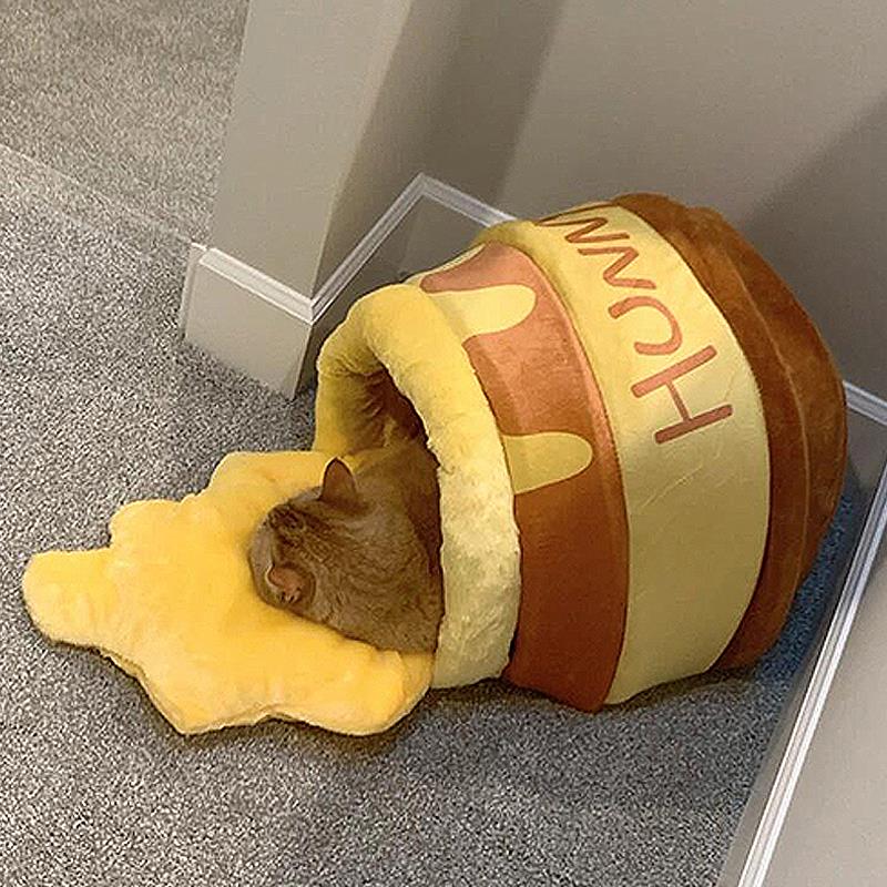 猫窝蜜蜂罐秋冬季保暖封闭式安全感狗窝宠物四季通用猫咪睡袋帐篷