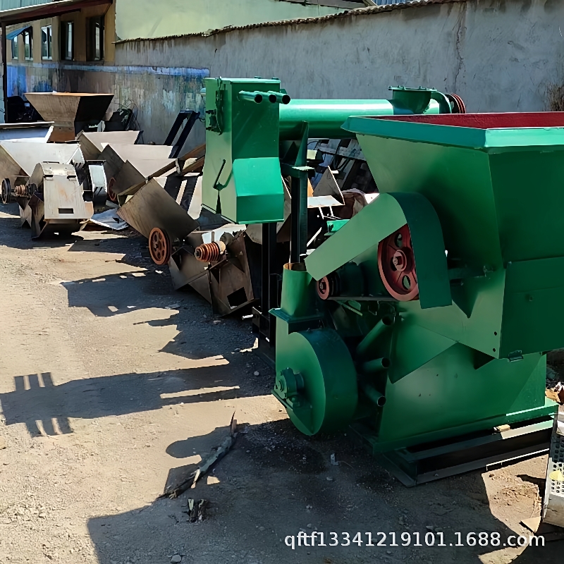柴油动力大型玉米杆粉碎机牛羊饲料粉碎机牧草秸秆饲料粉糠机