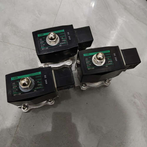 CKD电磁阀 APK11-20A二手物品，实物如图，功能包好议价