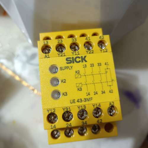 德国SICK西克安全继电器 UE43-3MF议价