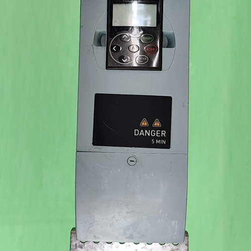 伟肯VACON变频器 NXL00075-C2H1SSS-00议价