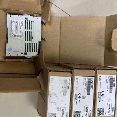 Fx2NC-16EX全新原装模块 少一个电源线议价