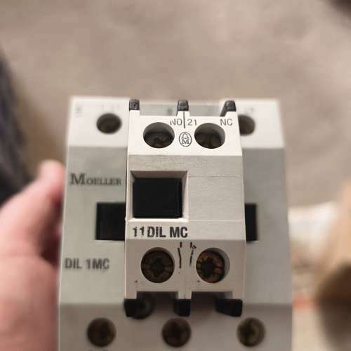 金钟穆勒DIL1MC全新接触器一台带包装议价