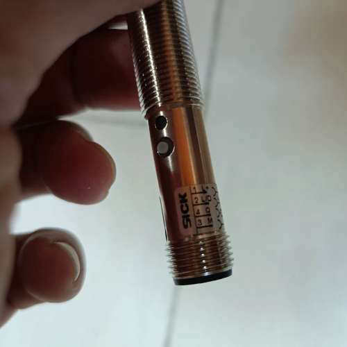 全新意大利进口Sick VT12T-2P430 西克全新漫反议价