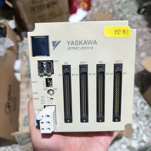 安川YASKAWA MP2300 JEPMC-IO2310-议价