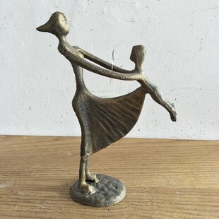 母子情深母亲摆件母爱工艺品铁艺装饰品母亲节礼品人物客厅艺术品