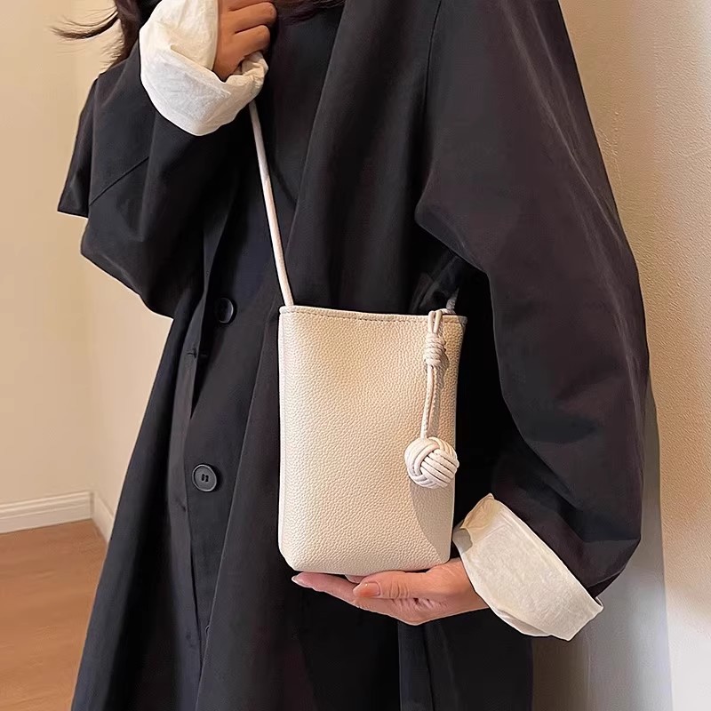 高级感散步手机小包夏季高级感小众帆布包女包新款迷你斜挎手机包