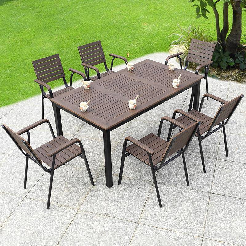 户外塑木桌椅别墅花园露天庭院桌椅现代简约休闲室外防腐木桌椅