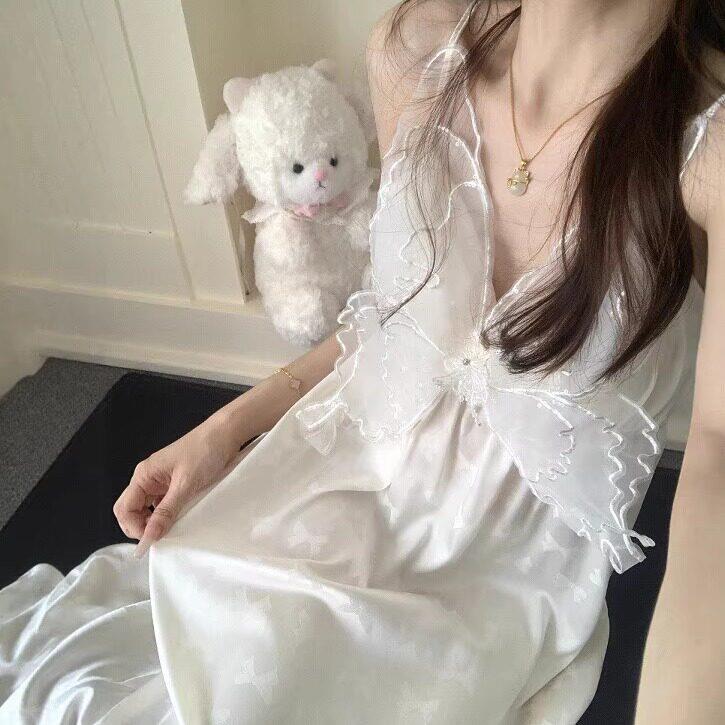 ins蝴蝶V领夏季吊带睡衣纯欲风冰丝睡裙女2025新款夏带胸垫家居服