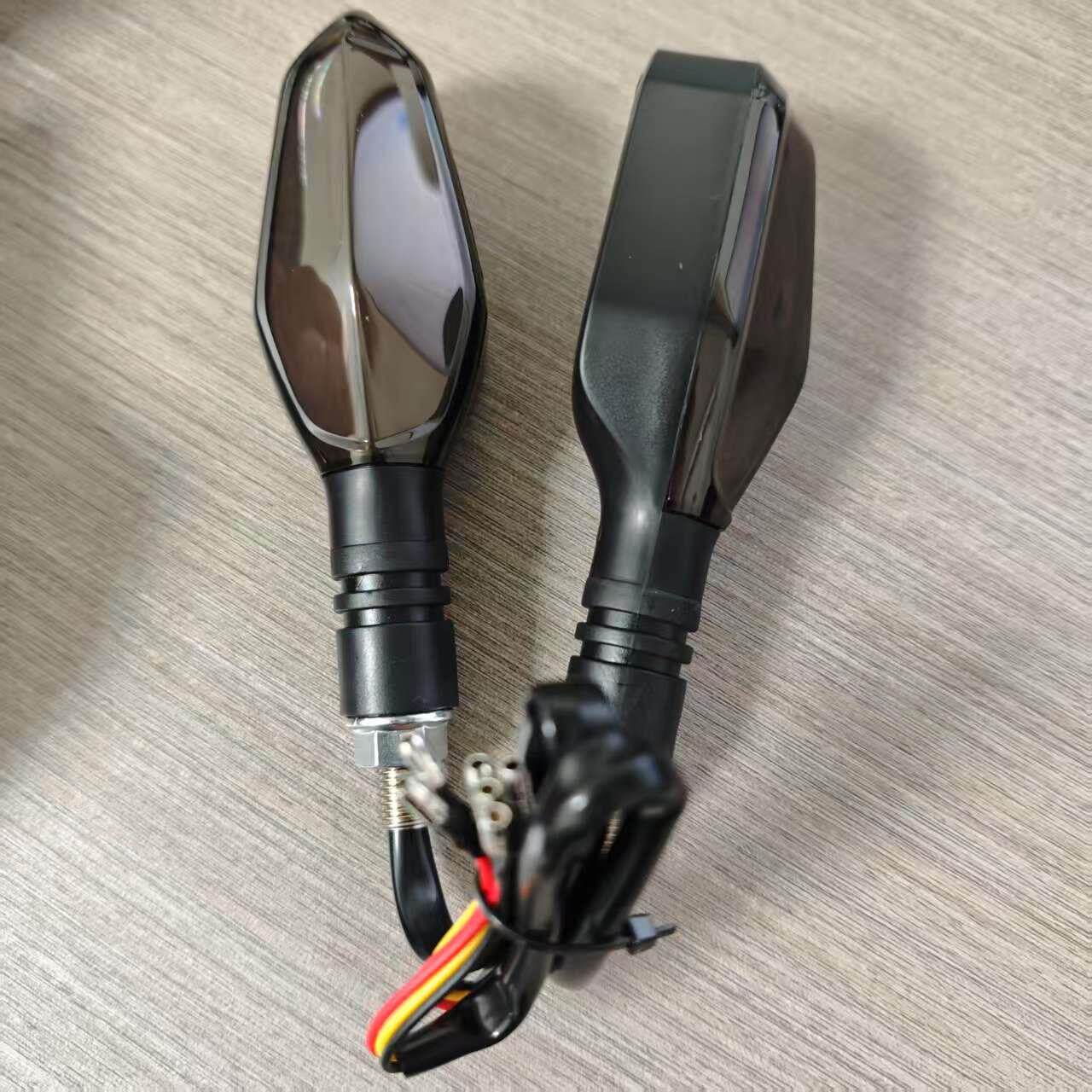 摩托车投影灯电动车改装Led流水车转向灯超亮12V转向灯方向灯