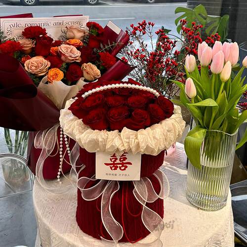 高级订婚花束彷真花手捧花订婚永生花花束结婚礼物新娘订婚手捧花