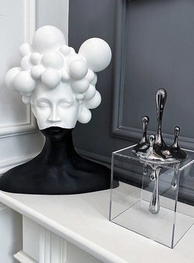 现代轻奢艺术神秘女人物雕塑摆件样板间家居桌面摆件创意软装饰品