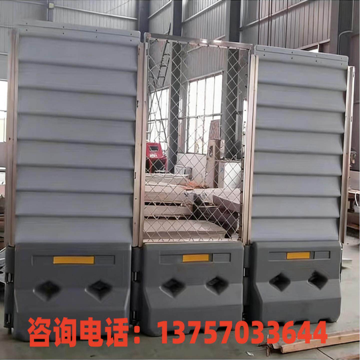 南京水马围挡2.5米注水式塑胶隔离墩灰色固定式市政隔离栏