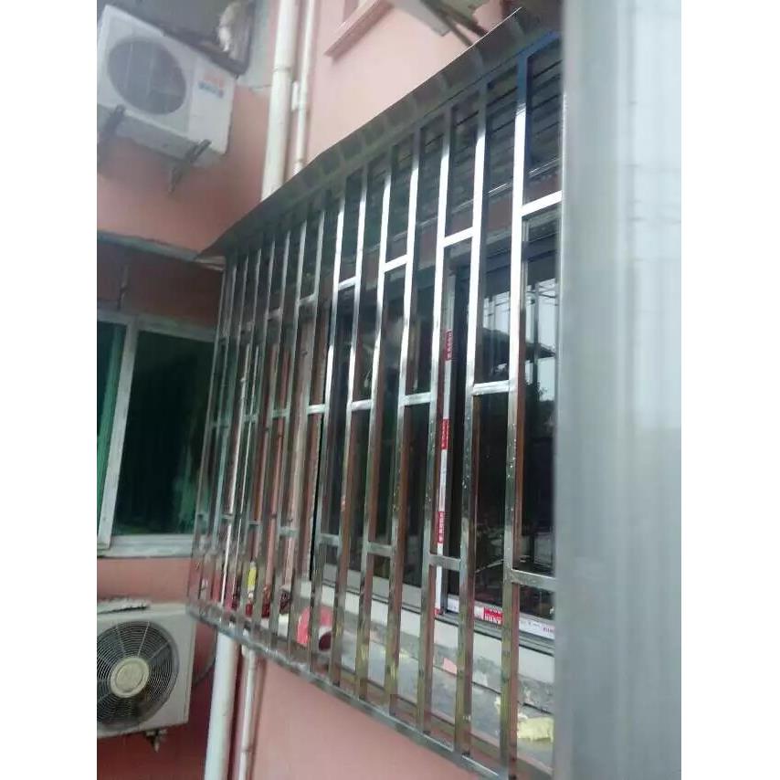 上海304不锈钢防盗窗防护栏儿童安全护窗阳台飘窗防盗网上门安装