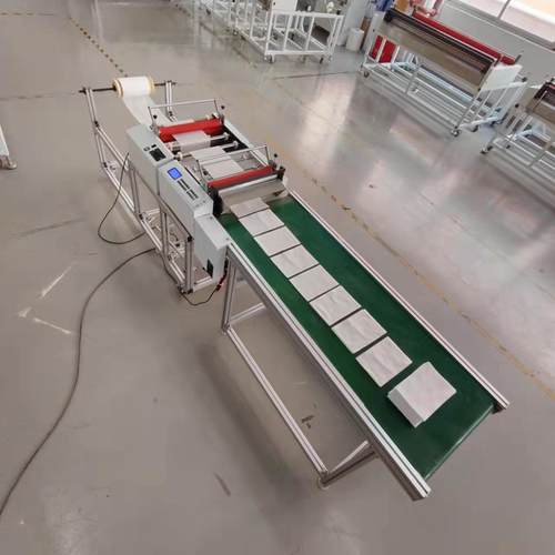 无纺布全自动电脑裁切机PET膜PVC膜切膜机不干胶皮革气泡膜切割机