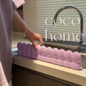 云朵硅胶挡水条厨房水槽一体式 吸盘防水条卫生间洗漱台防溅水挡板