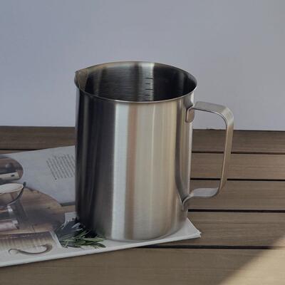 1升一体成型304不锈钢量杯厨房刻度杯家用烘焙容器杯子带刻度水杯
