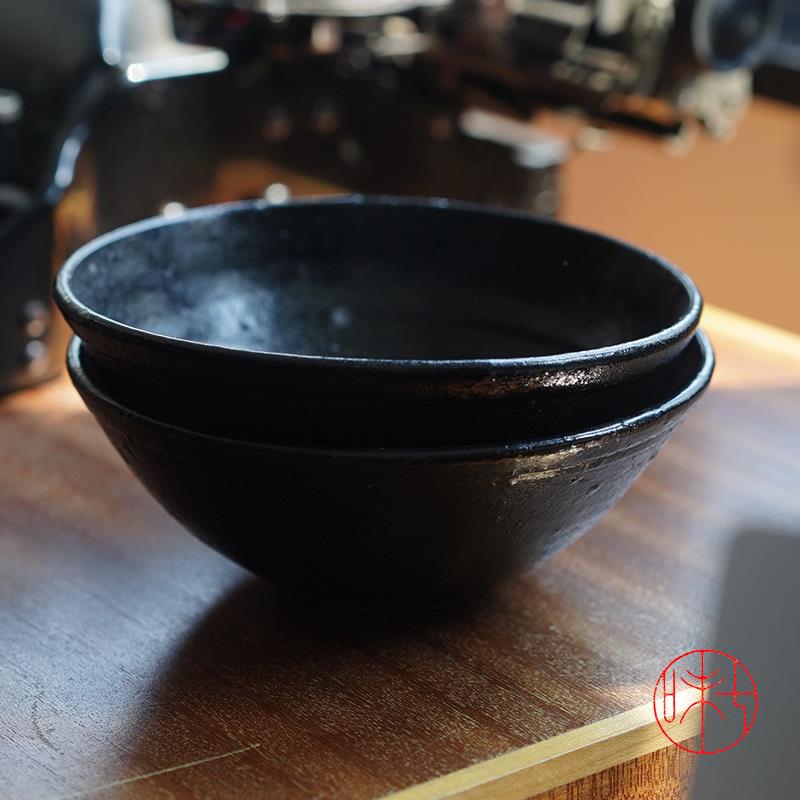 Amu手工手工粗陶米碗纯黑色简单小吃碗日本哑光陶瓷