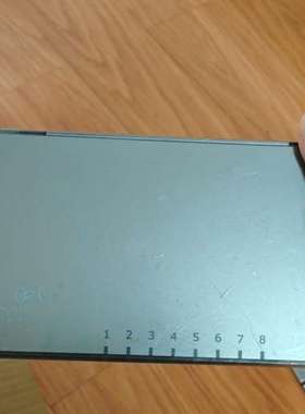 议价3COM 8口以太网交换机，型号3CFSU08，功能正常，外