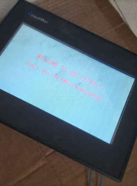 TP760-T触摸屏2个，实物拍摄的，有一个固定屏幕卡扣议价