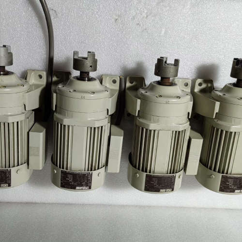 日本住友CNHM01-5075-B-25三只，C议价