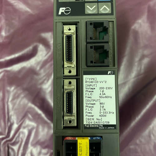 议价正品PYC401D3-VVT2 富士伺服驱动器