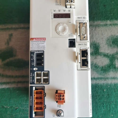 LXM32MD72N4驱动器议价