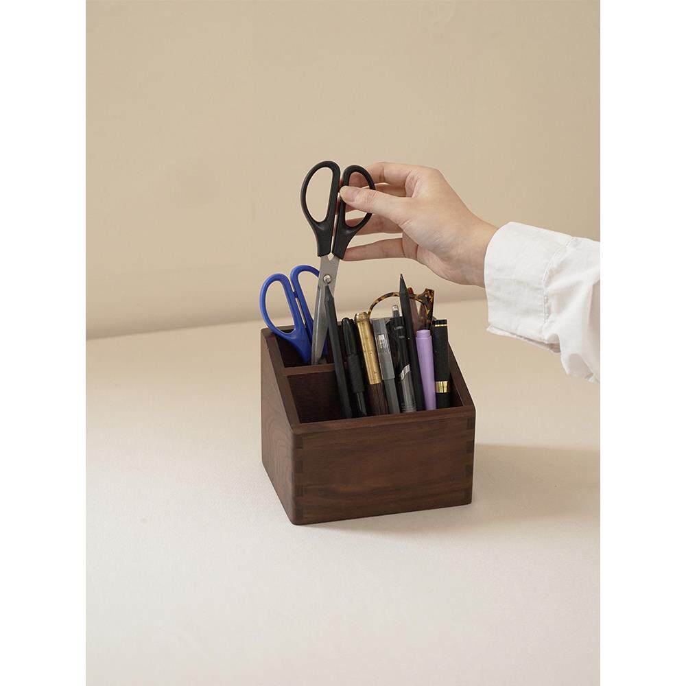 笔筒办公室桌面黑胡桃木轻奢高级感斜插式文具收纳盒大容量实用型