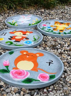 庭院汀步石卡通十二生肖脚踏板花园摆件阳台创意户外园林草坪装饰