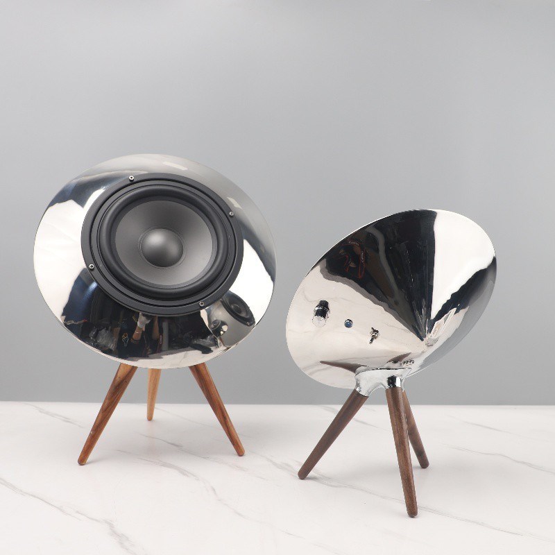 北欧创意银色金属三脚蓝牙音响低音炮摆件客厅卧室酒店家居装饰品