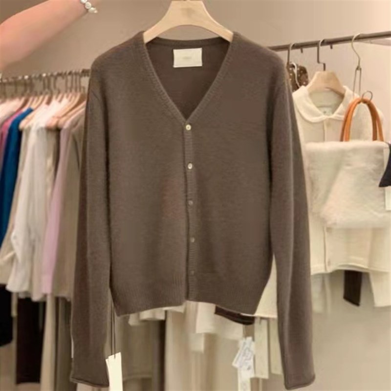 2024新款100羊毛开衫女短款v领宽松韩版长袖毛衣针织外套外穿毛衣
