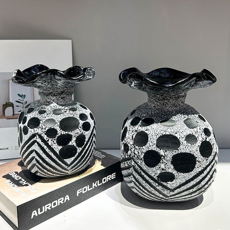 黑色波点花瓶玻璃摆件琉璃中古高级感复古插花器高端创意小众艺术,家居饰品,花瓶,淘宝优惠券,粉丝福利购,淘宝优惠卷