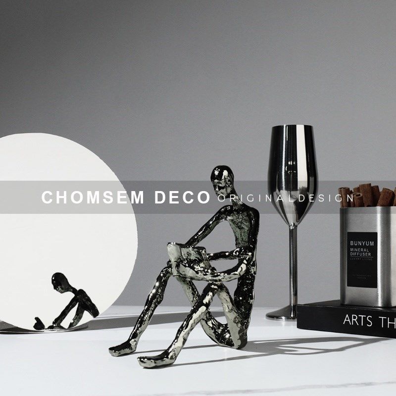 现代样板间家居轻奢金属人物摆件售楼处展厅客厅书柜玄关软装饰品,家居饰品,装饰摆件,淘宝优惠券,粉丝福利购,淘宝优惠卷