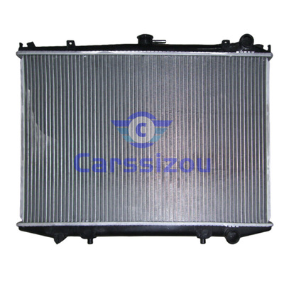 21410-09G11 HARDBODY 92-95 D21 日-产汽车散热器水箱