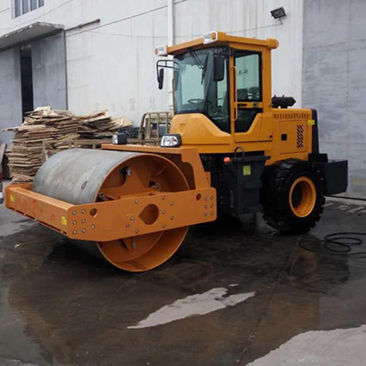 供应8吨单钢轮压路机座驾式压路机轮胎式震动压路机带驾驶室压路