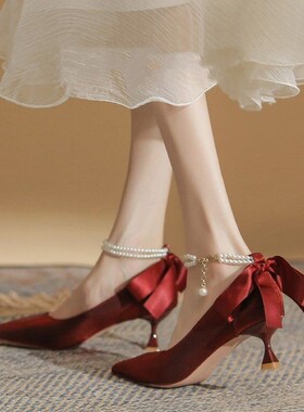 一字扣单鞋女红色高跟鞋婚鞋v新娘鞋2023新款中式订婚配红裙子细