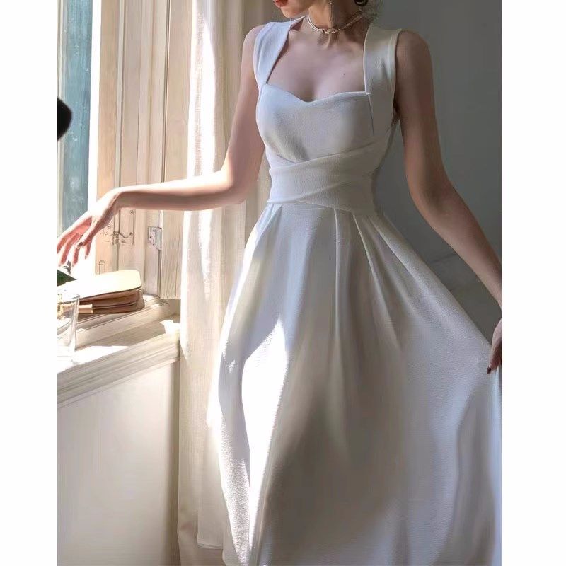 法式小众轻奢白色修身连衣裙小白裙礼服日常伴娘裙收腰气质长裙秋