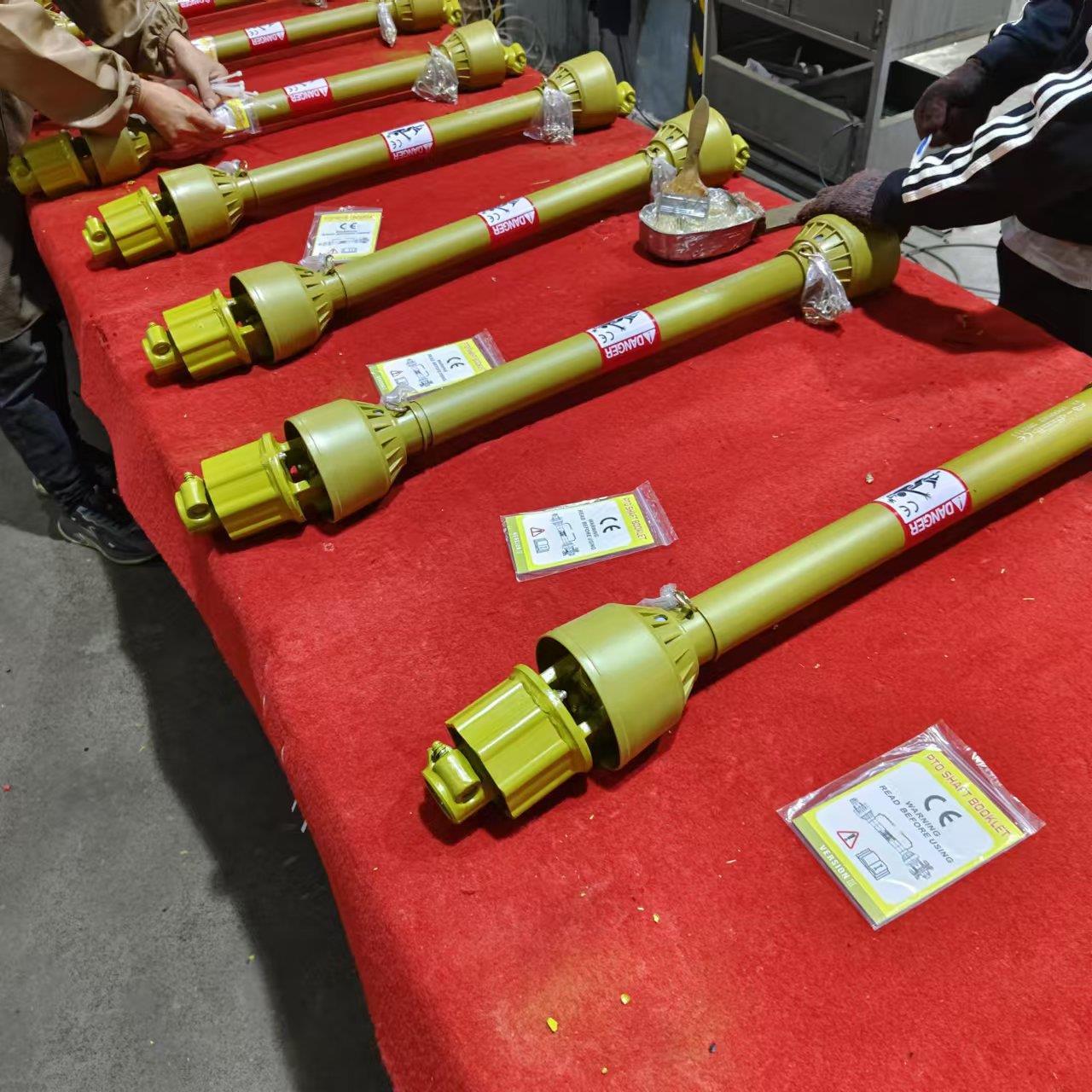 传动轴总成带护罩离合器，六键花键叉，工厂直销割草机PTO传动轴