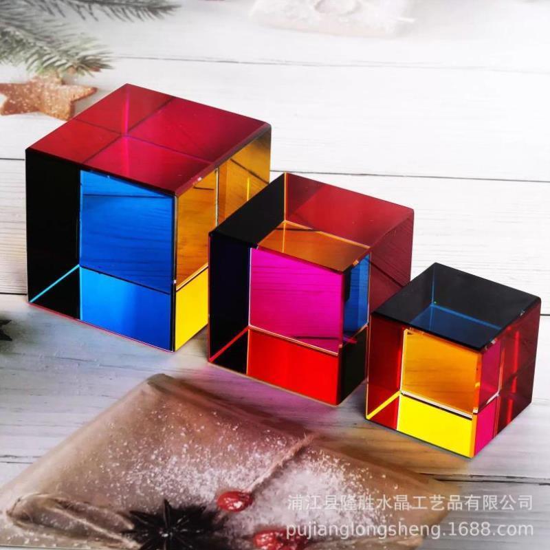 简约现代风格彩色正方体魔方折射客厅软装饰品桌面摆件水晶工艺品