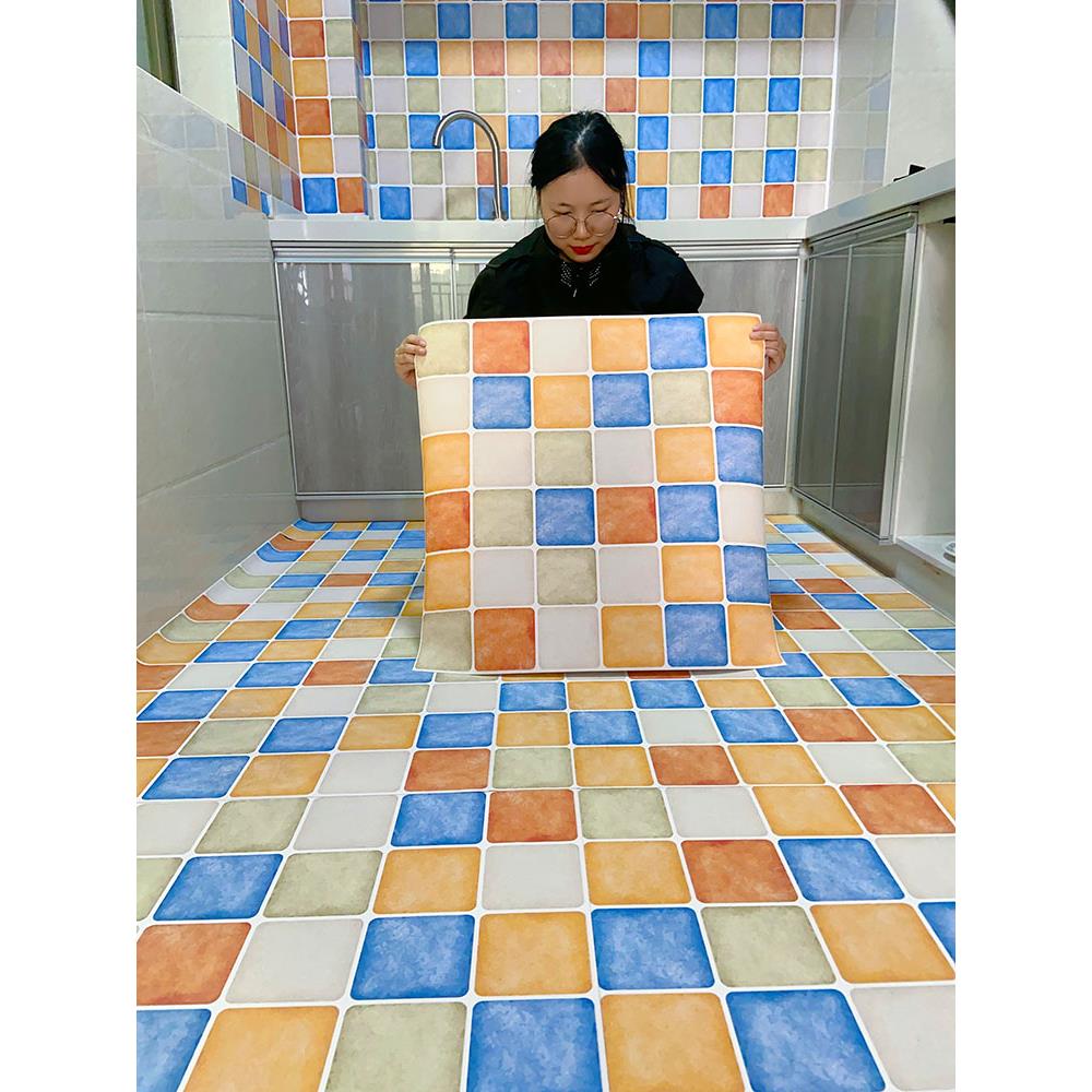 厨房防水地贴浴室浴室地砖地贴地板装修地砖卫生间防滑不干胶墙面