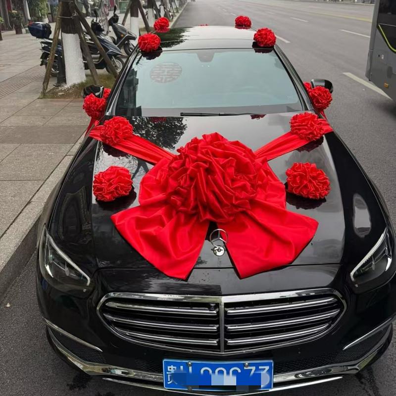豪华复古中式蝴蝶结造型结婚主婚车头车大红花球接亲车队大红绣球
