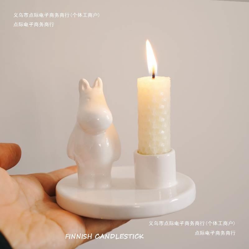 芬兰造型陶瓷卡通出口摆件家居装饰卡通烛光晚餐小美姆明烛台