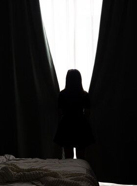 窗帘2024年新款米色灰色定制成品全F遮光挂钩式客厅落地窗卧室飘