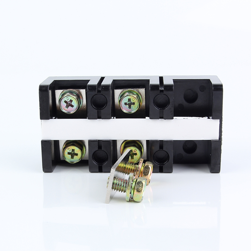 三进三出接线端子 60A 3位接线排 配电箱连接器3P铜柱XTC对接端子