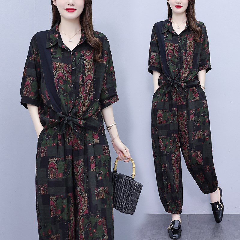 大码女装2025夏季新款休闲时尚洋气时髦碎花九分裤两件套短袖套装