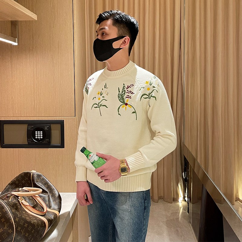 韩版轻熟青年时尚花卉p刺绣圆领毛衣男冬季加厚保暖衣服男款针织