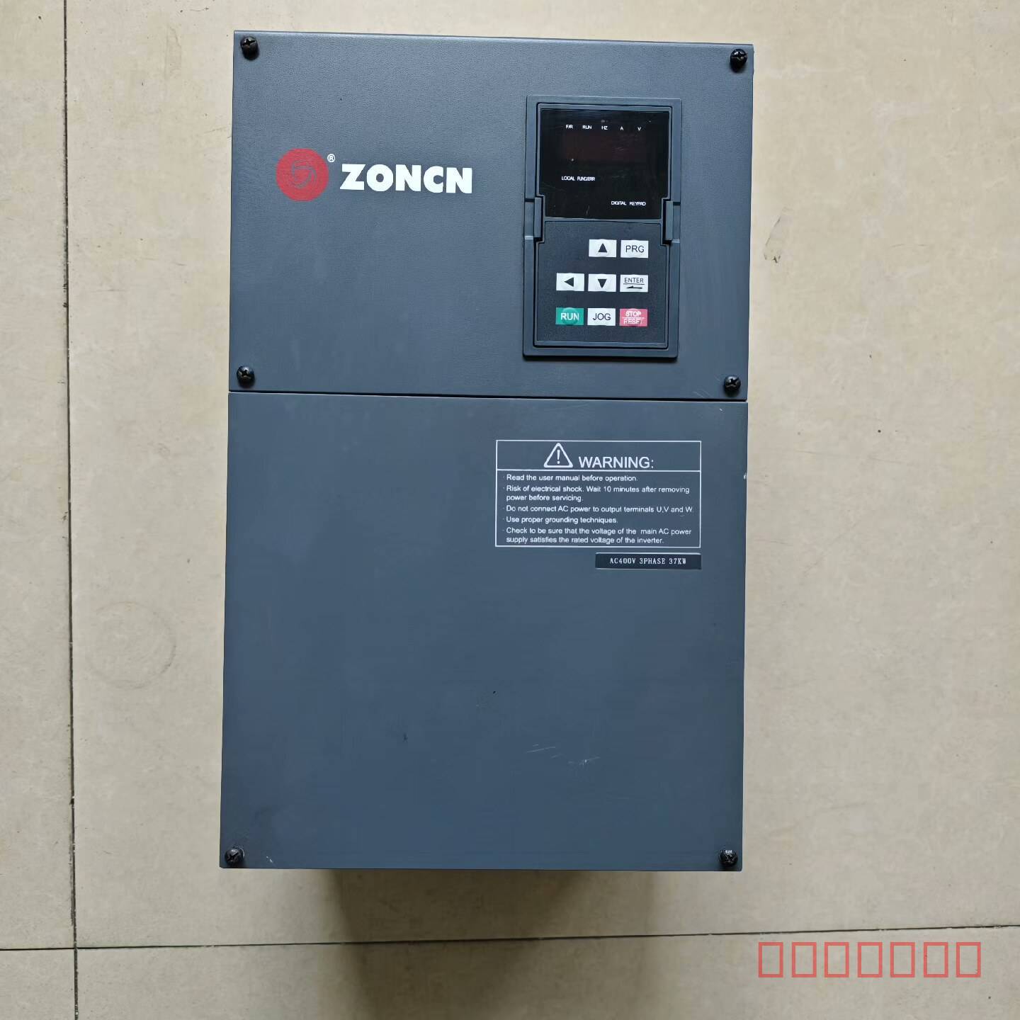 议价众辰空压机变频器Z2400-37GY拆机，实维修