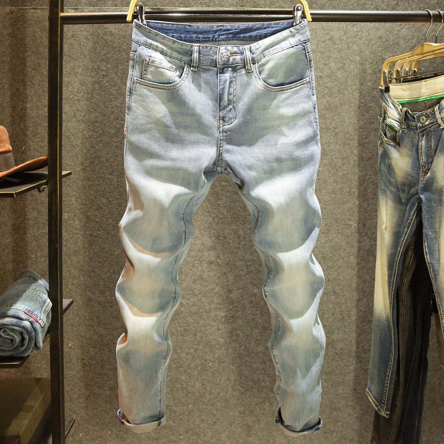 2024春季新款浅蓝色牛仔裤男士港风潮牌长裤子时尚百搭修身小脚裤,男装,牛仔裤,淘宝优惠券,粉丝福利购,淘宝优惠卷